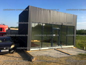 cabana container